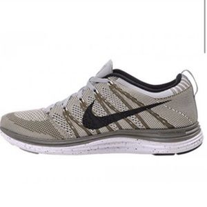 Nike Flyknit One Lunarlon Gray / Olive Size 8.5